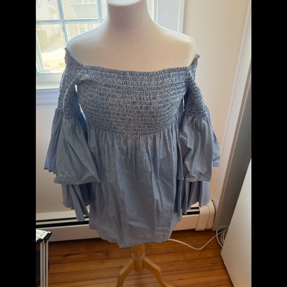 Aqua Dramatic Sleeve mini off the shoulder dress L